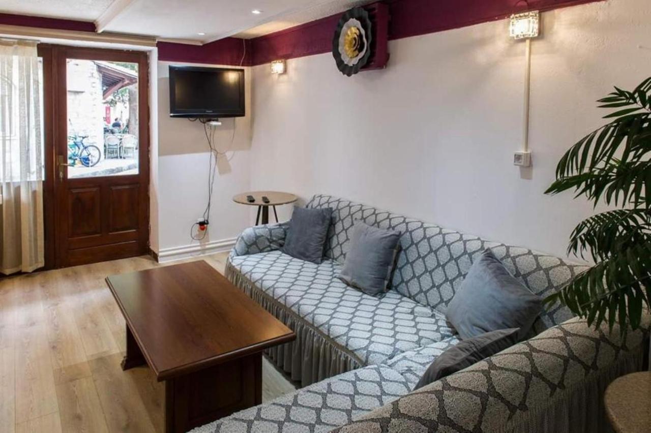 Apartment Ami Требинье Экстерьер фото